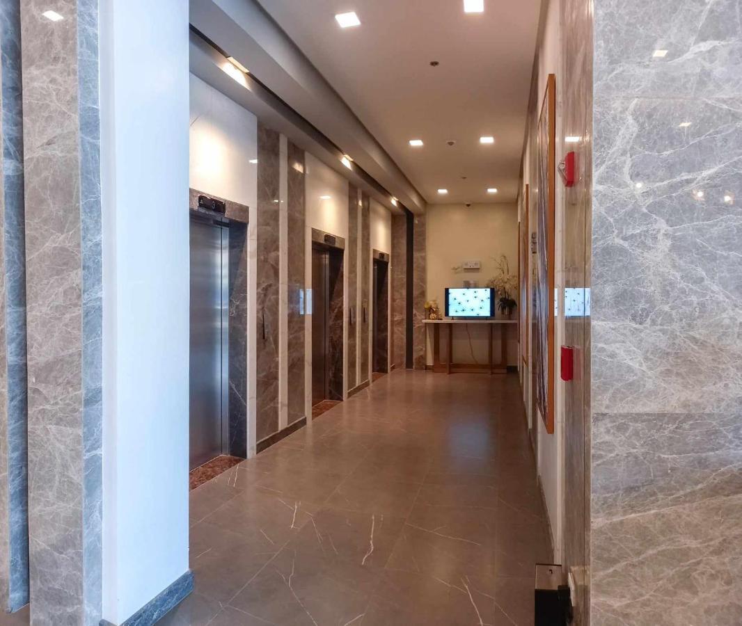1Br With Extra Room At One Regis- Megaworld บาโคลอด ภายนอก รูปภาพ