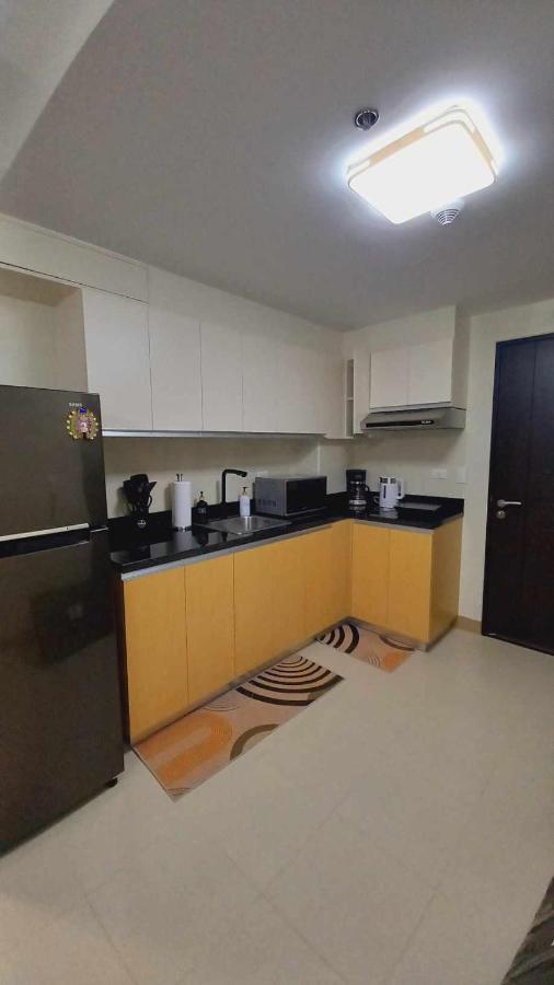 1Br With Extra Room At One Regis- Megaworld บาโคลอด ภายนอก รูปภาพ
