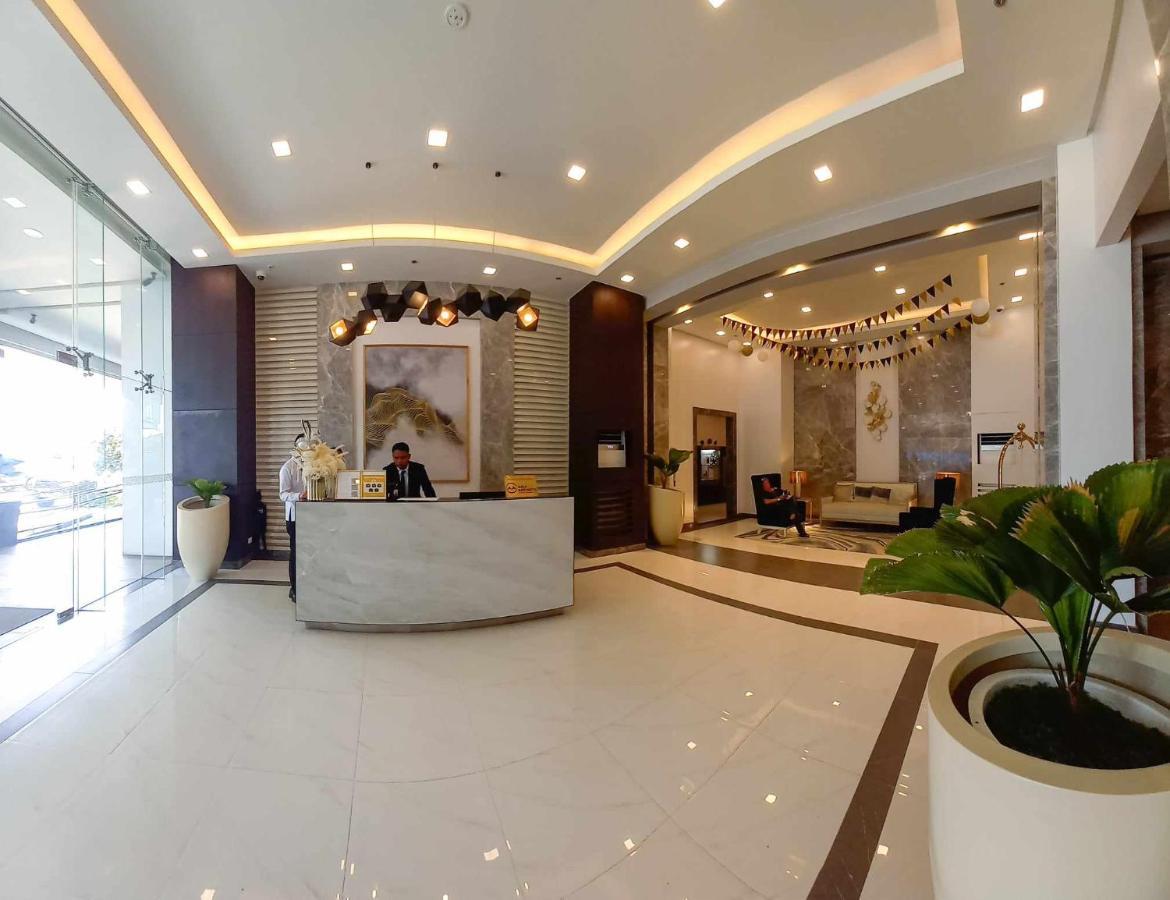 1Br With Extra Room At One Regis- Megaworld บาโคลอด ภายนอก รูปภาพ